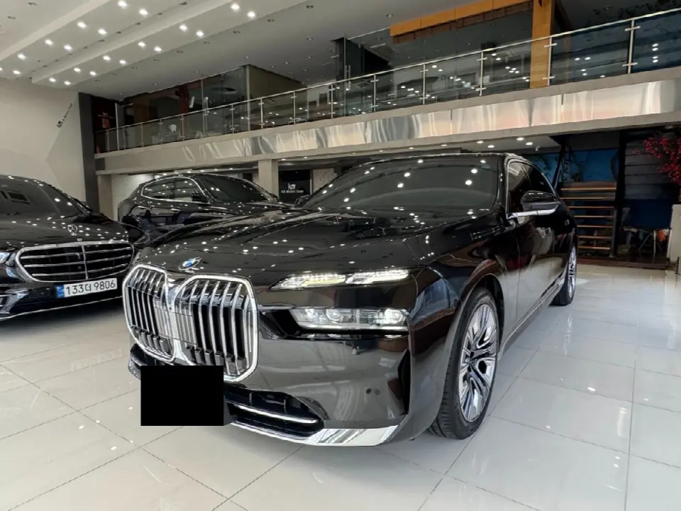 BMW 7 Series 2022, арт. KR-3409425 — фото 1
