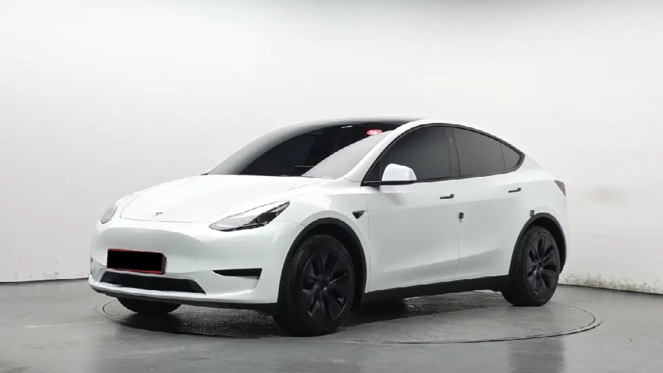 Tesla Model Y 2020, арт. KR-3413889 — фото 1