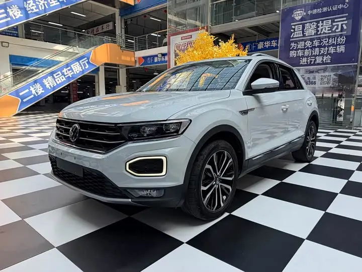 Volkswagen T-Roc 2022, арт. CN-3418119 — фото 1