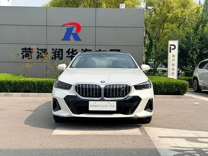 BMW i5 2024, арт. CN-3418534 — фото 1