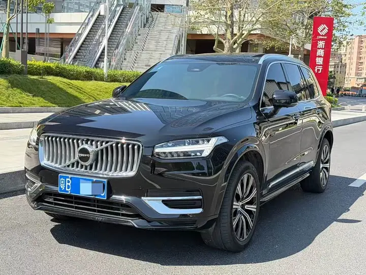 Volvo XC90 2023, арт. CN-3421979 — фото 1