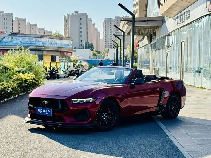 Ford Mustang 2024, арт. CN-3422434 — фото 1