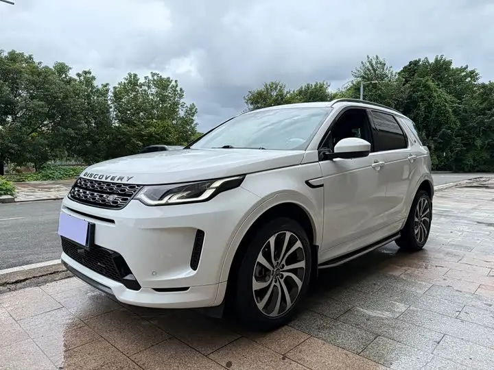 Land Rover Discovery Sport 2022, арт. CN-3424652 — фото 1