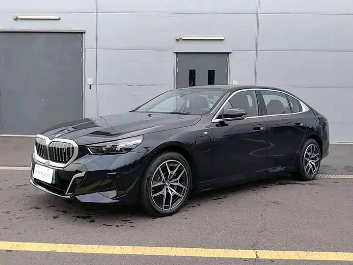 BMW i5 2025, арт. CN-3426494 — фото 1