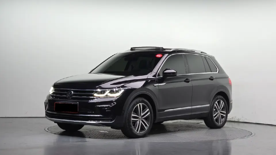 Volkswagen Tiguan 2018, арт. KR-3431817 — фото 1