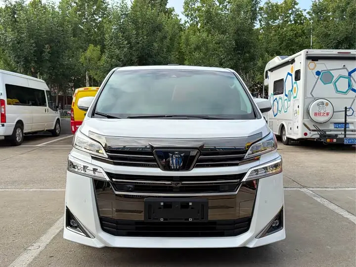 Toyota Vellfire 2023, арт. CN-3443148 — фото 1