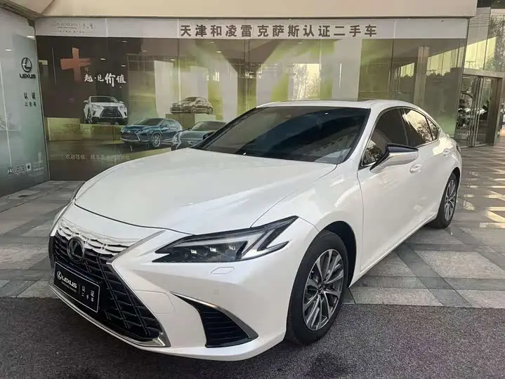 Lexus ES 2025, арт. CN-3443151 — фото 1