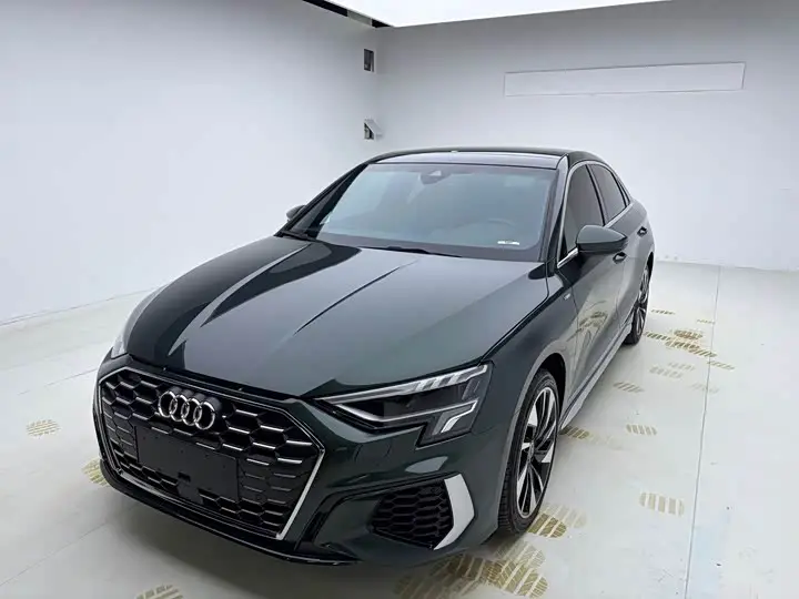Audi A3 2023, арт. CN-3443382 — фото 1
