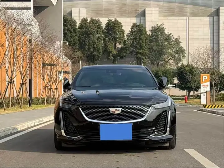 Cadillac CT5 2023, арт. CN-3443478 — фото 1