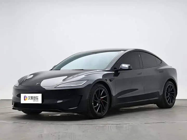 Tesla Model 3 2024, арт. CN-3443571 — фото 1