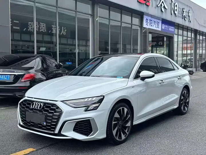 Audi A3 2023, арт. CN-3444223 — фото 1