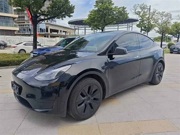 Tesla Model Y 2023, арт. CN-3445048 — фото 1