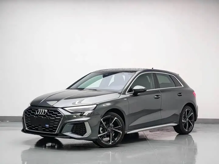 Audi A3 2024, арт. CN-3445145 — фото 1