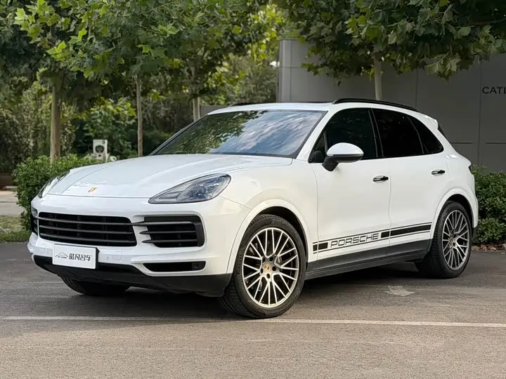 Porsche Cayenne 2023, арт. CN-3446061 — фото 1