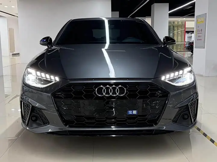 Audi A4L 2022, арт. CN-3446426 — фото 1
