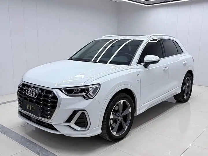 Audi Q3 2022, арт. CN-3447822 — фото 1