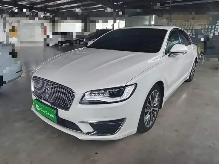 Lincoln MKZ 2019, фото из объявления