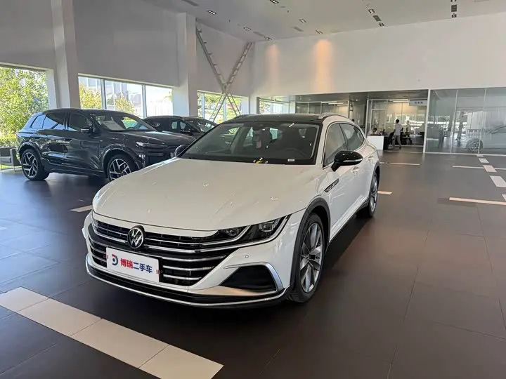 Volkswagen CC 2024, арт. CN-3450040 — фото 1