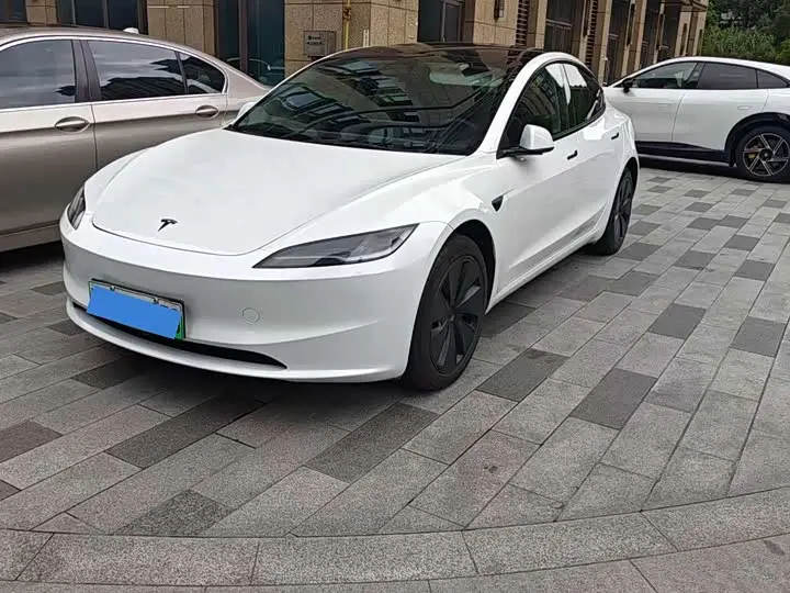 Tesla Model 3 2026, арт. CN-3450756 — фото 1