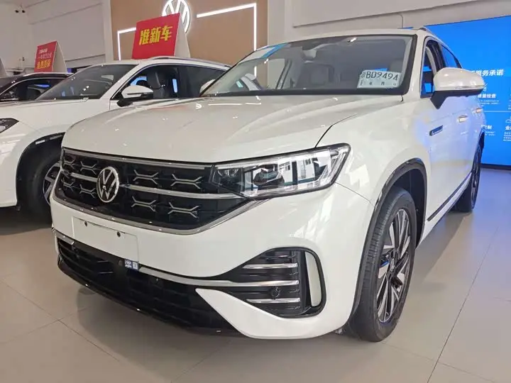 Volkswagen Tayron 2023, арт. CN-3451011 — фото 1