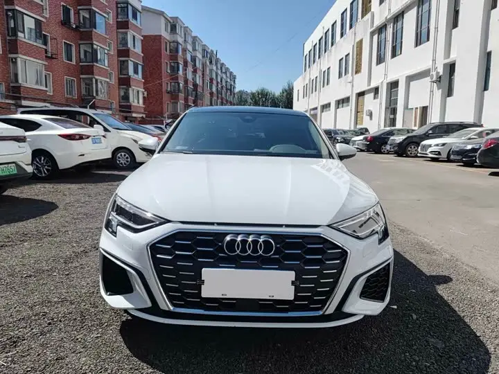 Audi A3 2023, арт. CN-3451069 — фото 1
