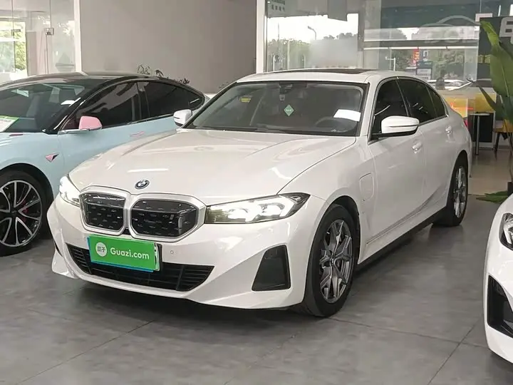 BMW i3 2022, арт. CN-3451350 — фото 1