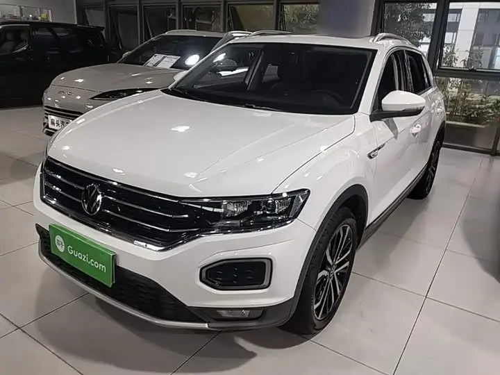 Volkswagen T-Roc 2021, арт. CN-3451931 — фото 1