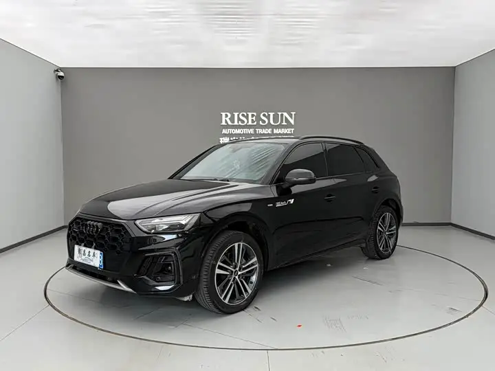 Audi Q5L 2023, арт. CN-3453373 — фото 1