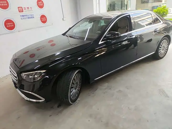 Mercedes-Benz E-Class 2023, арт. CN-3453903 — фото 1