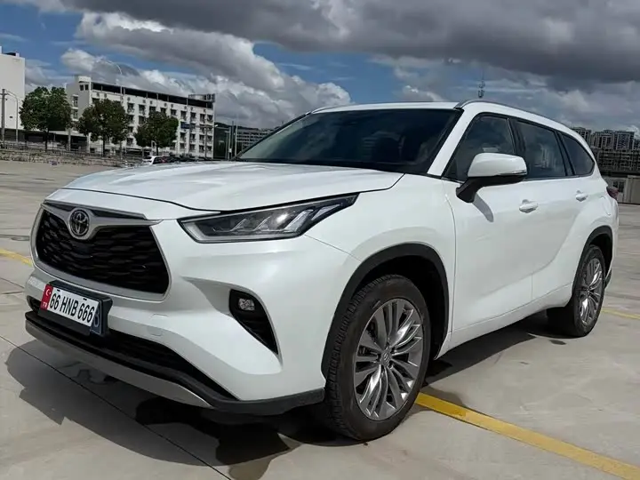 Toyota Highlander 2022, арт. CN-3454495 — фото 1