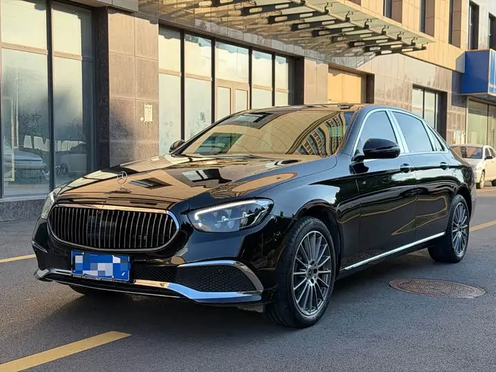 Mercedes-Benz E-Class 2023, арт. CN-3454521 — фото 1