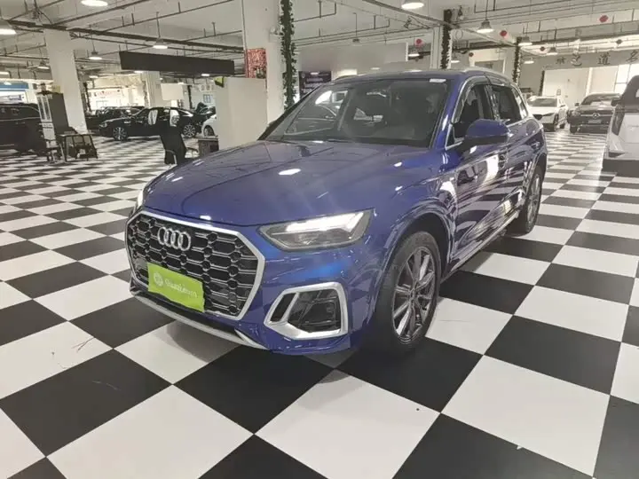 Audi Q5L 2022, арт. CN-3455441 — фото 1