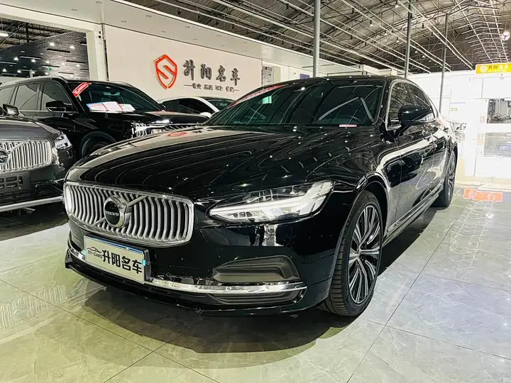 Volvo S90 2024, арт. CN-3455723 — фото 1
