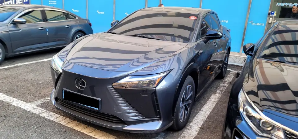 Lexus RZ 2023, арт. KR-3455991 — фото 1