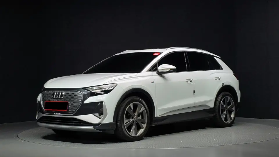 Audi Q4 e-tron 2022, арт. KR-3456916 — фото 1