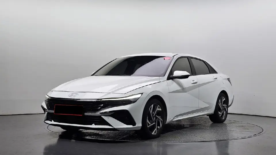Hyundai Avante 2023, арт. KR-3457119 — фото 1