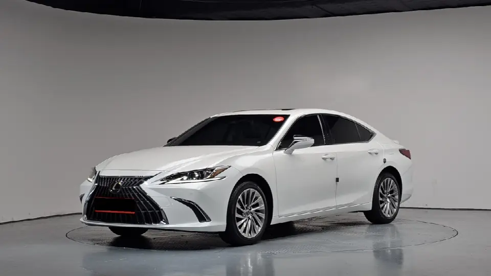 Lexus ES 2018, арт. KR-3457980 — фото 1