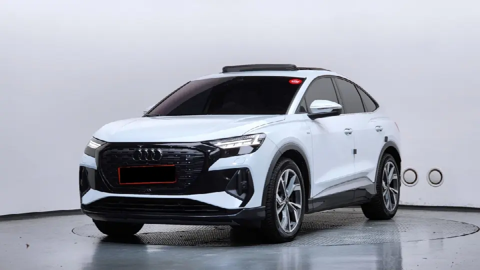 Audi Q4 e-tron 2022, арт. KR-3458166 — фото 1