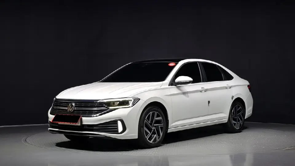 Volkswagen Jetta 2019, арт. KR-3479797 — фото 1