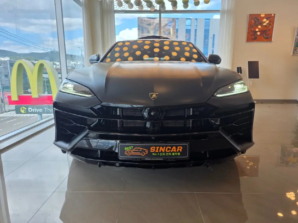 Lamborghini Urus 2018, арт. KR-3489862 — фото 1