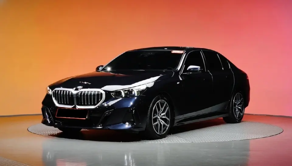 BMW 5 Series 2023, арт. KR-3490231 — фото 1