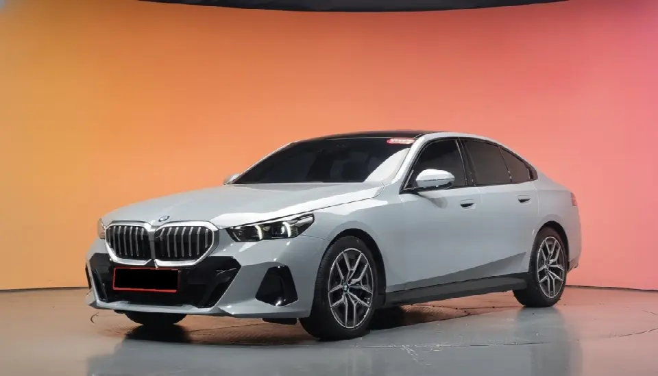 BMW 5 Series 2023, арт. KR-3490320 — фото 1