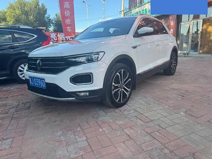 Volkswagen T-Roc 2021, арт. CN-3492677 — фото 1