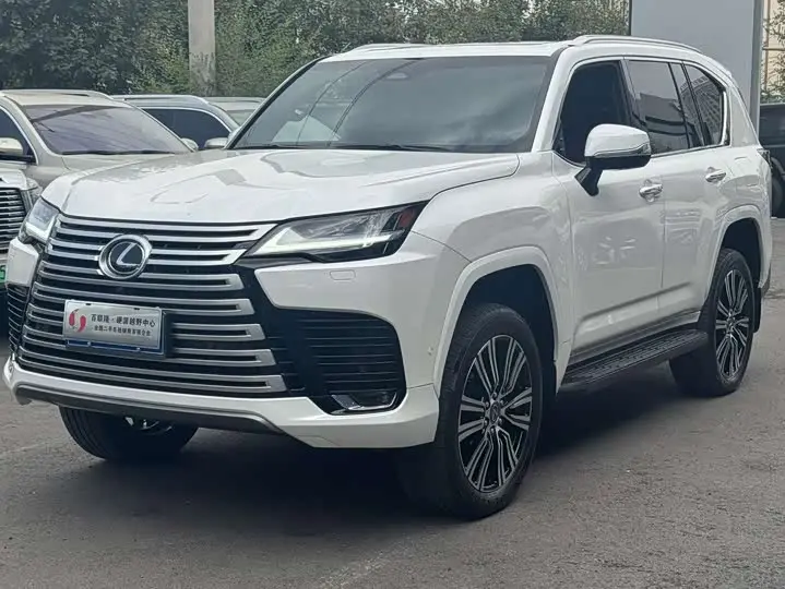 Lexus LX 2025, арт. CN-3493230 — фото 1