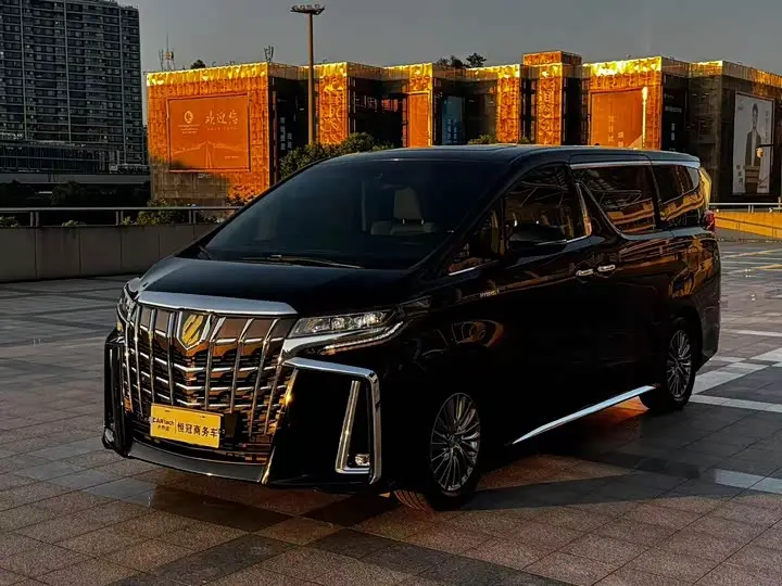 Toyota Alphard 2021, арт. CN-3493234 — фото 1
