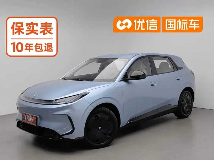 BAIC Arcfox T1 2025, фото из объявления