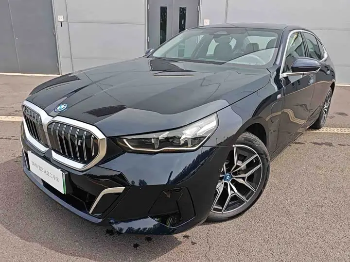 BMW i5 2025, арт. CN-3496340 — фото 1