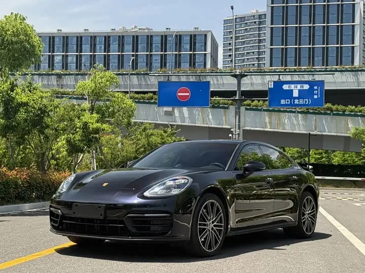 Porsche Panamera 2023, арт. CN-3496962 — фото 1