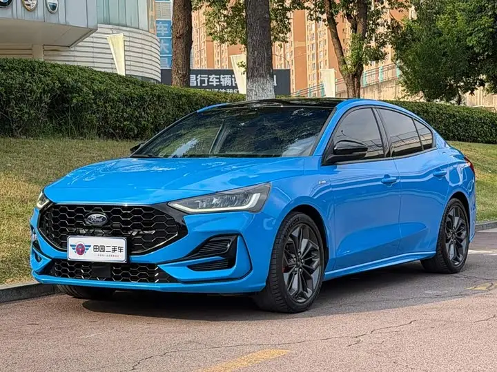 Ford Focus 2022, арт. CN-3497166 — фото 1