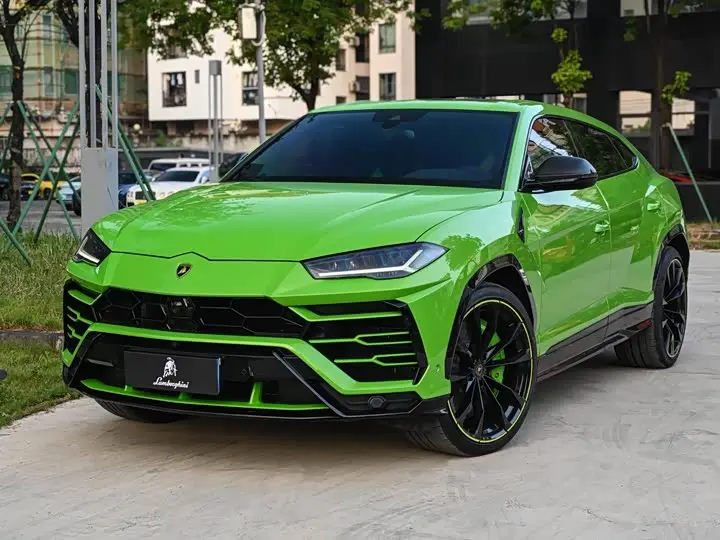 Lamborghini Urus 2021, арт. CN-3497435 — фото 1